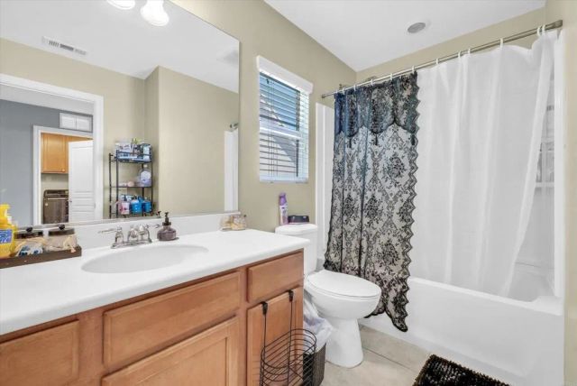 34233 Toyon Court, Lake Elsinore, CA 92532