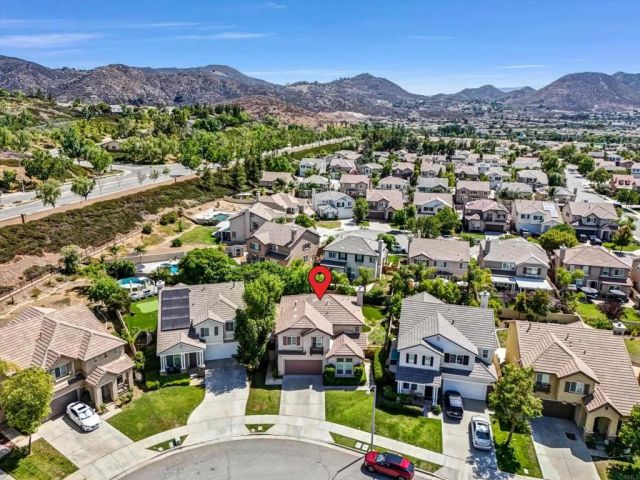 34233 Toyon Court, Lake Elsinore, CA 92532
