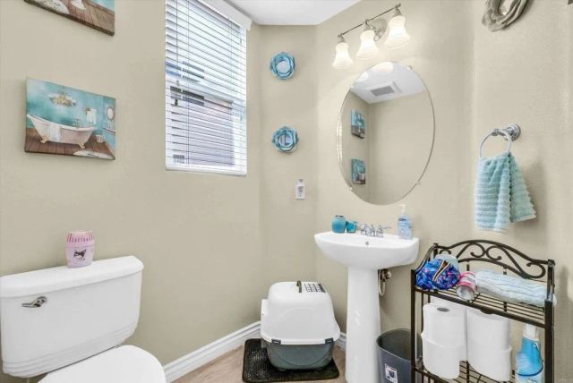 34233 Toyon Court, Lake Elsinore, CA 92532