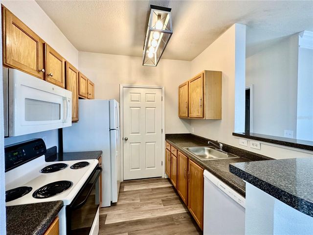 4802 51ST STREET W 2014, Bradenton, FL 34210