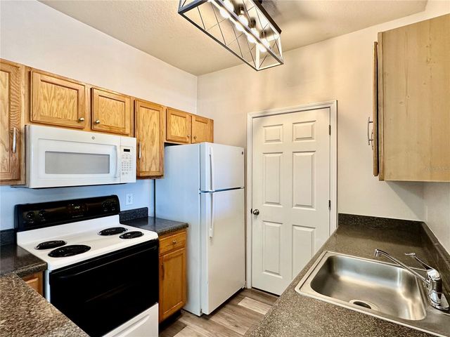 4802 51ST STREET W 2014, Bradenton, FL 34210