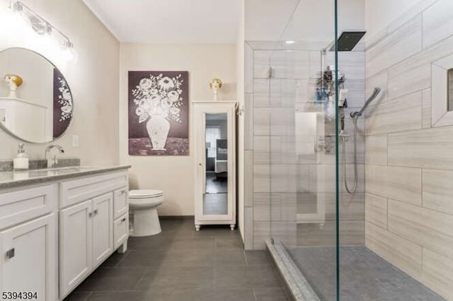 58 Westgate Dr, Clinton Twp., NJ 08801