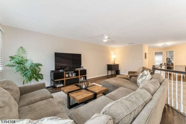 58 Westgate Dr, Clinton Twp., NJ 08801