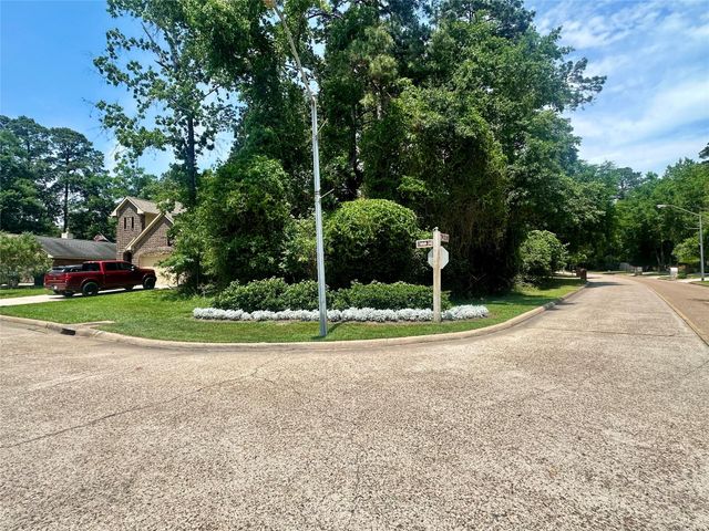 11302 Twain Drive, Montgomery, TX 77356