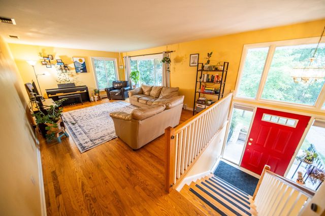 359 Riverview Heights Drive NE, Rochester, MN 55906