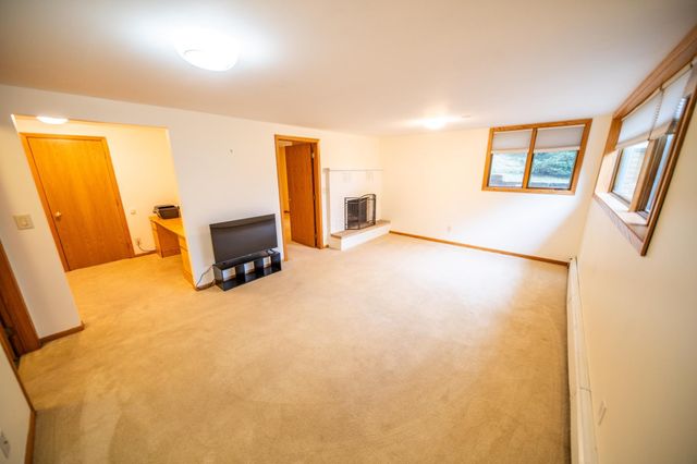 359 Riverview Heights Drive NE, Rochester, MN 55906