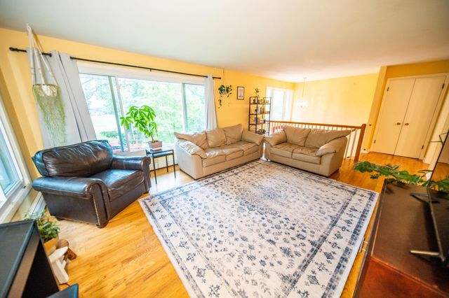 359 Riverview Heights Drive NE, Rochester, MN 55906