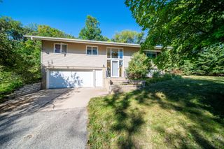 359 Riverview Heights Drive NE, Rochester, MN 55906