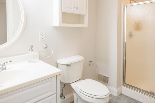 732 Wooster Pike, Terrace Park, OH 45174