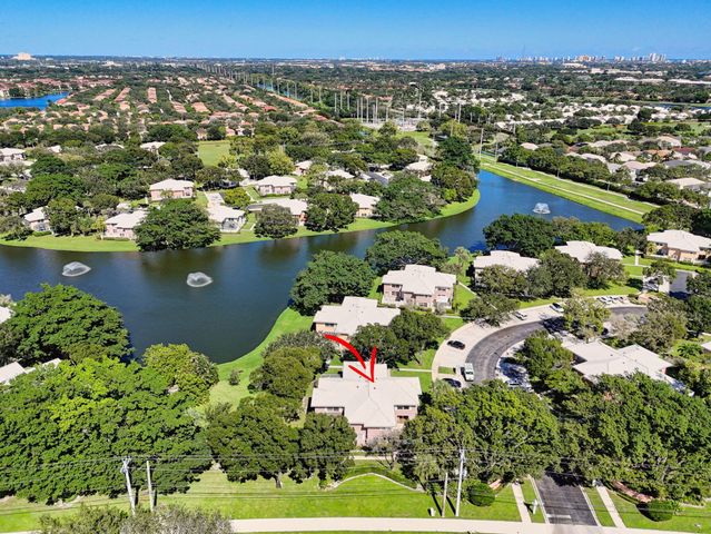 3103 Kingston Court, West Palm Beach, FL 33409