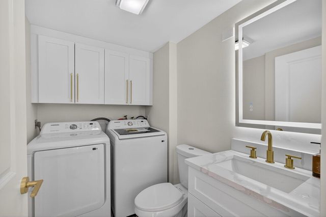 3103 Kingston Court, West Palm Beach, FL 33409