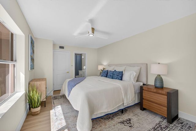 3103 Kingston Court, West Palm Beach, FL 33409