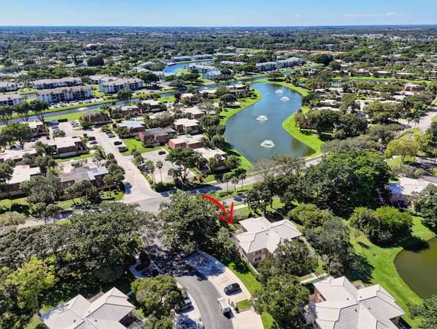 3103 Kingston Court, West Palm Beach, FL 33409
