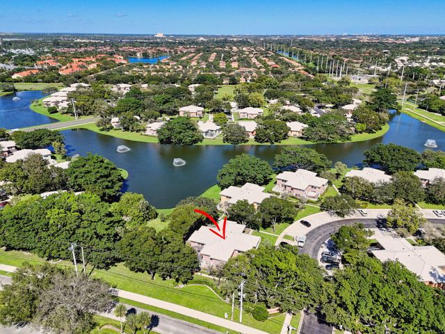 3103 Kingston Court, West Palm Beach, FL 33409