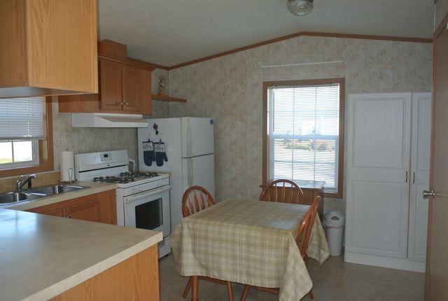 25 McQuillan Drive, Milford, CT 06460