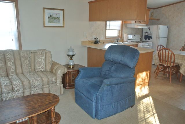 25 McQuillan Drive, Milford, CT 06460