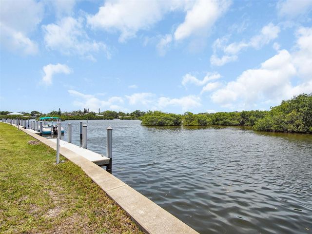 800 CHESAPEAKE DRIVE 55, Tarpon Springs, FL 34689