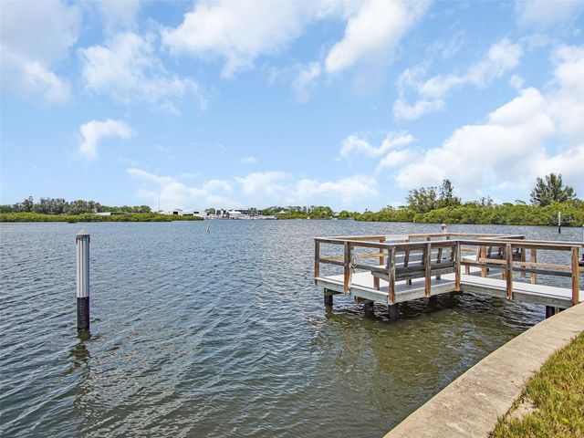 800 CHESAPEAKE DRIVE 55, Tarpon Springs, FL 34689