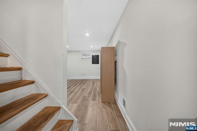 10 Sunnyside Road, West Orange, NJ 07052