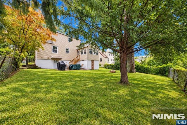 10 Sunnyside Road, West Orange, NJ 07052