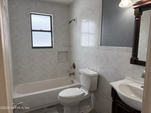 3219 SUMMERSET Drive, Orange Park, FL 32065