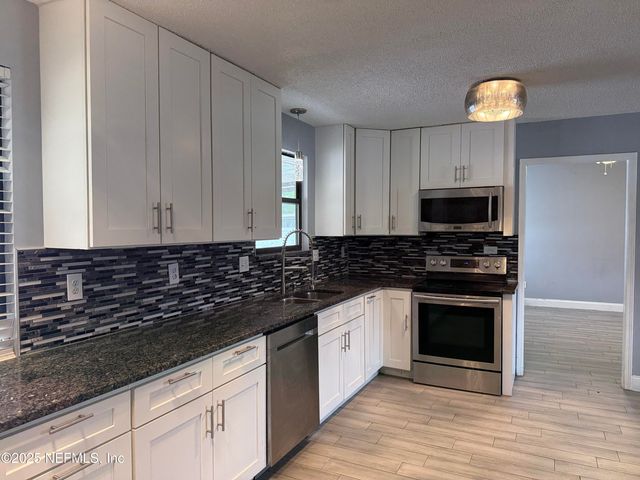 3219 SUMMERSET Drive, Orange Park, FL 32065