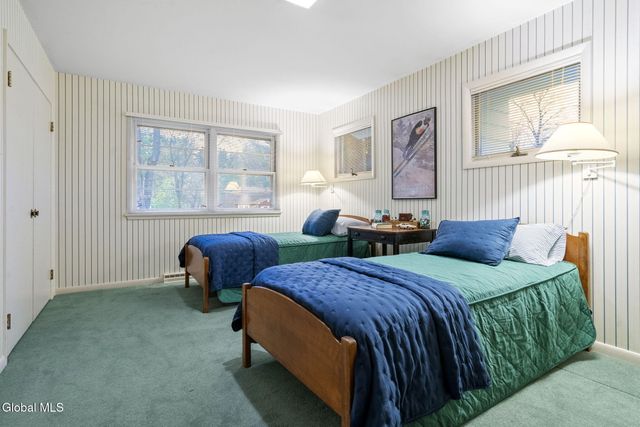 6 Arbor Drive, Glens Falls, NY 12801