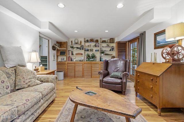 6 Arbor Drive, Glens Falls, NY 12801