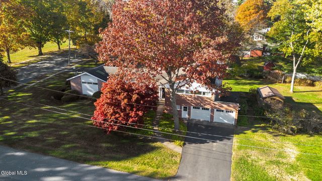 6 Arbor Drive, Glens Falls, NY 12801