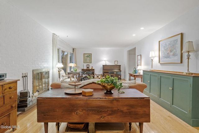 6 Arbor Drive, Glens Falls, NY 12801