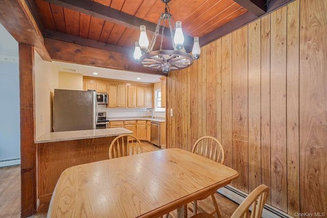 35 Betsy Drive, West Sayville, NY 11796