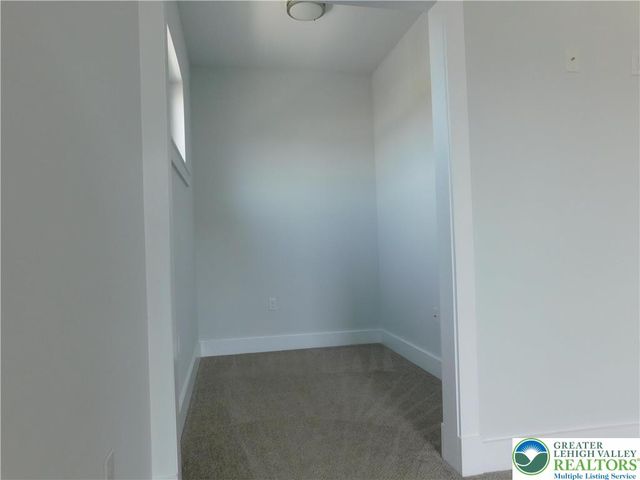 1674 Best Place, Bethlehem City, PA 18017