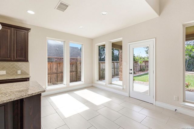 632 Sydney, New Braunfels, TX 78132