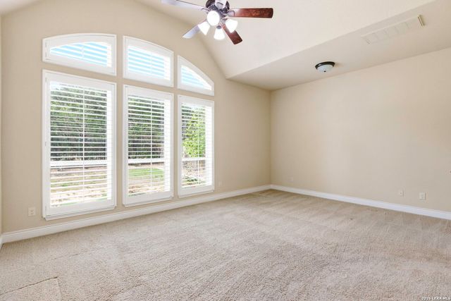 632 Sydney, New Braunfels, TX 78132