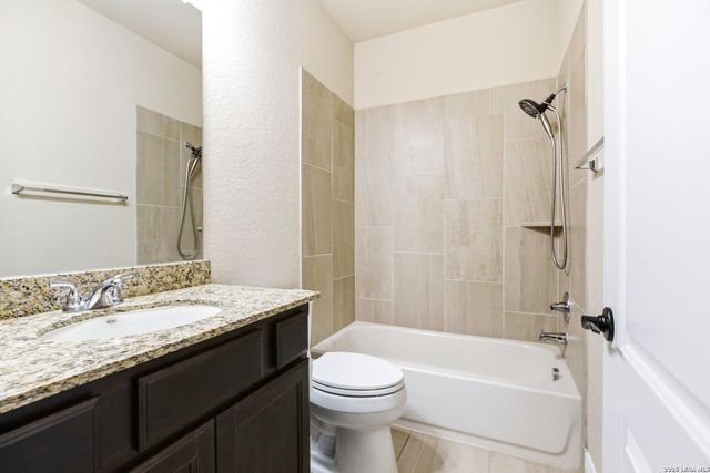 632 Sydney, New Braunfels, TX 78132