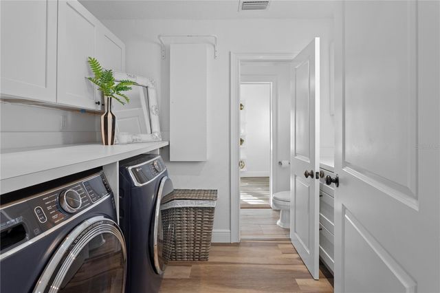 2610 S DUNDEE STREET, Tampa, FL 33629