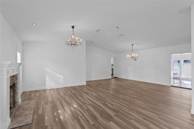 2610 S DUNDEE STREET, Tampa, FL 33629