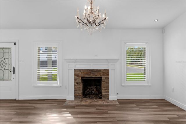 2610 S DUNDEE STREET, Tampa, FL 33629