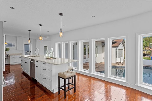 2610 S DUNDEE STREET, Tampa, FL 33629