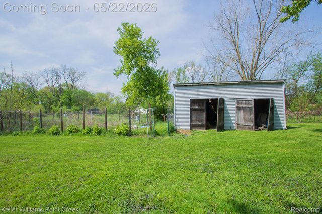 2165 Michigan Road, Port Huron, MI 48060
