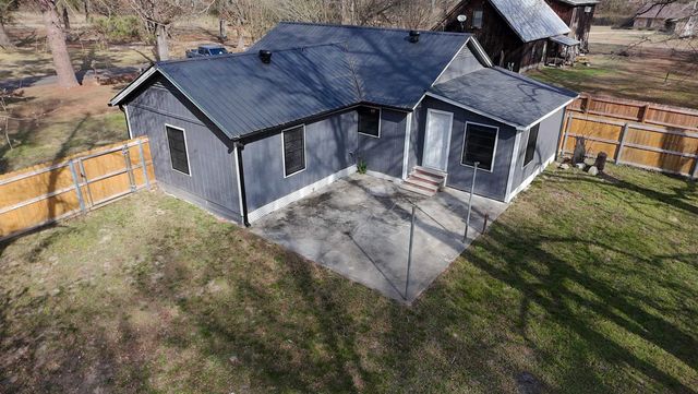 650 Hunter Rd, Carthage, TX 75633