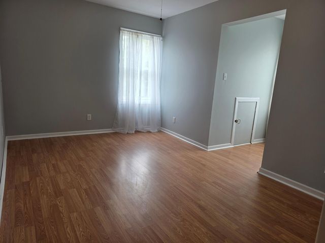 14445 Darling Road, London Twp, MI 48160
