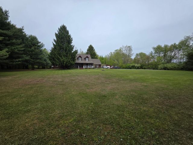 14445 Darling Road, London Twp, MI 48160