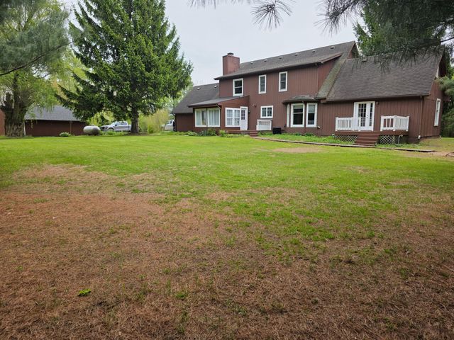 14445 Darling Road, London Twp, MI 48160