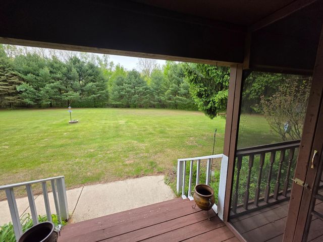 14445 Darling Road, London Twp, MI 48160