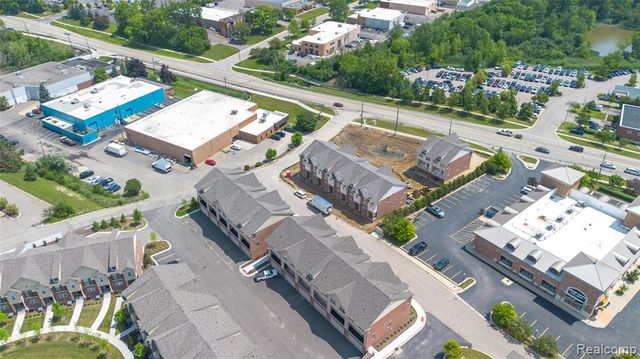 25495 Grandview Lane 25, Novi, MI 48375