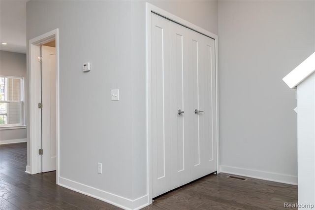 25495 Grandview Lane 25, Novi, MI 48375