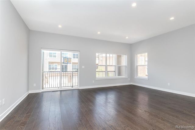 25495 Grandview Lane 25, Novi, MI 48375