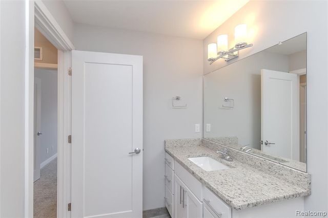 25495 Grandview Lane 25, Novi, MI 48375