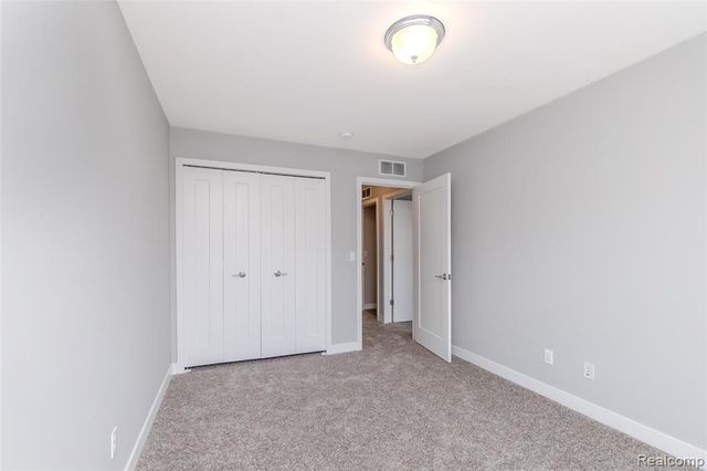 25495 Grandview Lane 25, Novi, MI 48375